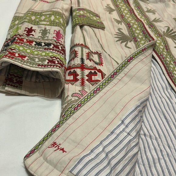 Johnny Was Biya Embroidered Green and Red Women's Coat - Picture 6 of 10